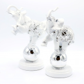 Набор статуэток "Слоны на шарах"