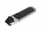 USB 3.0- флешка на 64 Гб с массивным классическим корпусом (черный, серебристый)