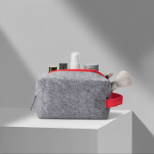Косметичка из РПЕТ фетра с ручкой Felt (серый, красный)