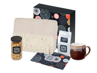 Подарочный набор Re:y. Haven  с пледом, кружкой и чаем (бургунди)