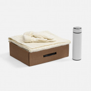 Логотип на вязаных наборах. Технологии брендирования ткани