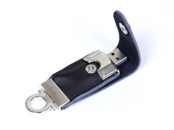 USB 2.0- флешка на 8 Гб в виде брелока (черный)