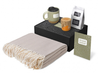 Подарочный набор Re:y. Nest с пледом, кружкой и вареньем (оливковый)
