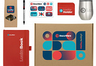 Корпоративные подарки на 23 февраля: как выбрать и где заказать