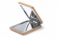 Корпоративные сувениры на 8 марта: идеи и решения для бизнеса