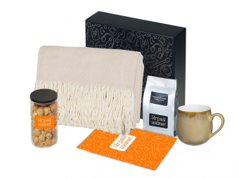 Подарочный набор Re:y. Haven  с пледом, кружкой и чаем (бежевый)